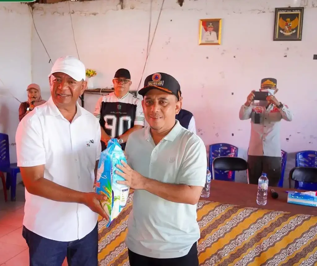 Boltim Tunjukkan Kepedulian, Salurkan Bantuan untuk Korban Banjir Bandang di Bolmong